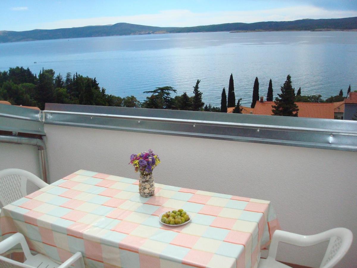 Apartmani Zafaranic Crikvenica Exterior foto